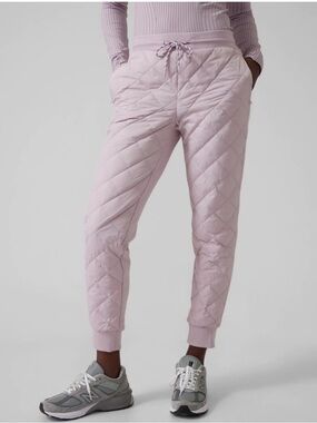 Athleta Apres Ski Goose Down Quilted Jogger Pants Shasta Purple Lilac Size 4